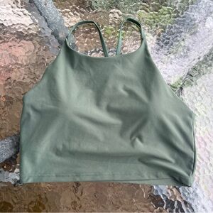 Old Navy Active Powersoft Tank Top with Built in Bra F4-5